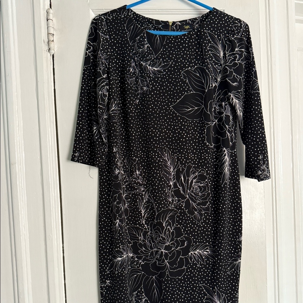 Maternity Dress. Taylor Brand